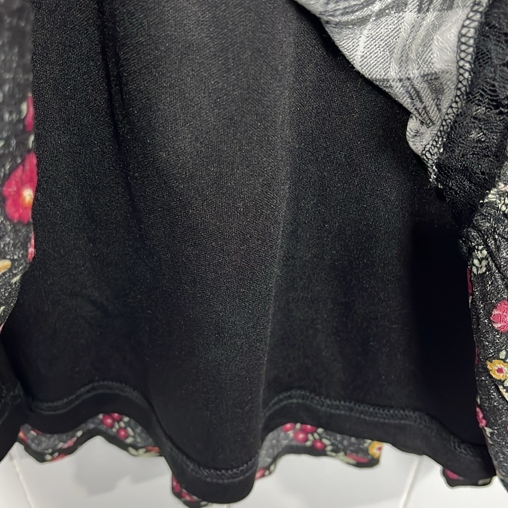 Love, Fire Womens Tunic/Mini XS Black White Floral Plaid Mixed Textures Keyhole - Picture 5 of 14